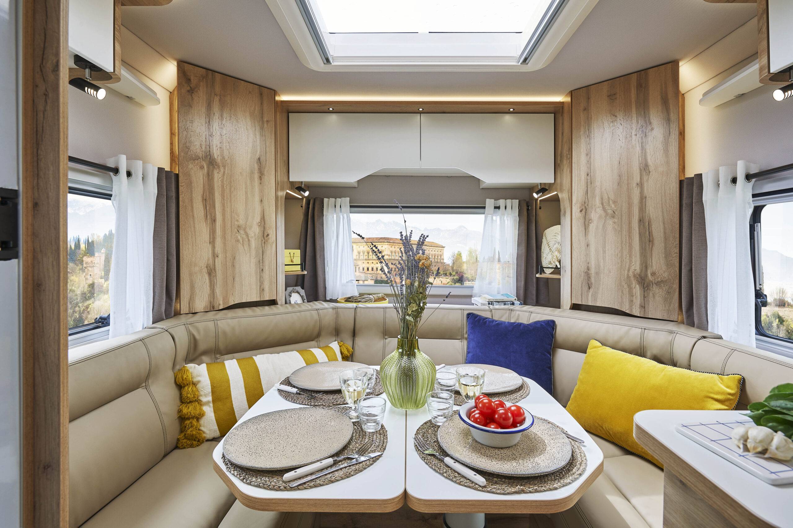 Camping-car Le Voyageur 6 LV-7.8LU SALON ARRIERE