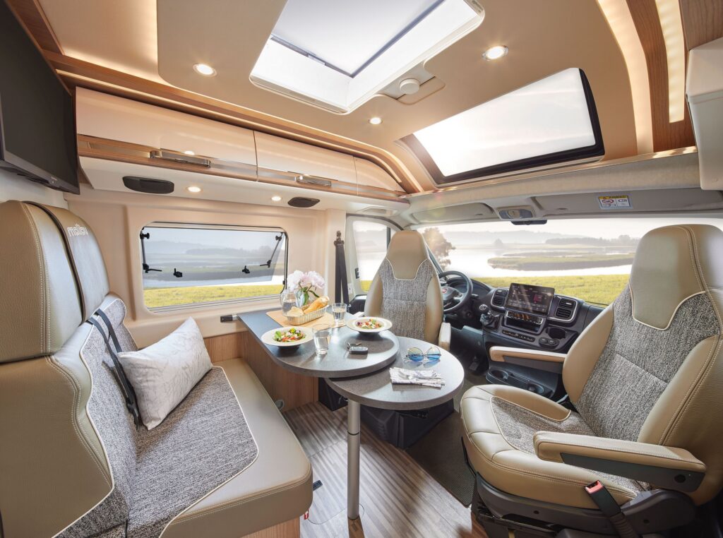 Van Malibu confort 640LE