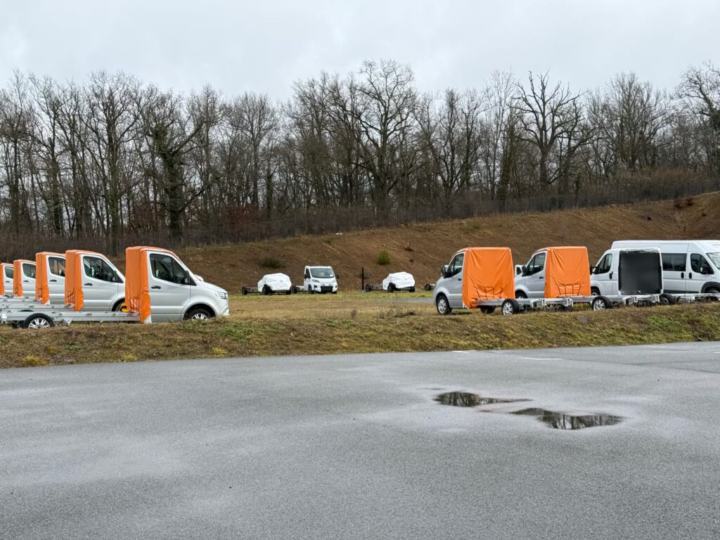 Visite de l'usine de véhicule de loisirs VDL Notin