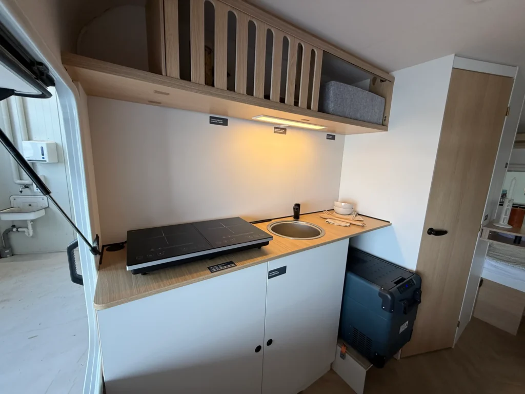 Caravane LMC E:EDRO adaptée pour les véhicules électriques