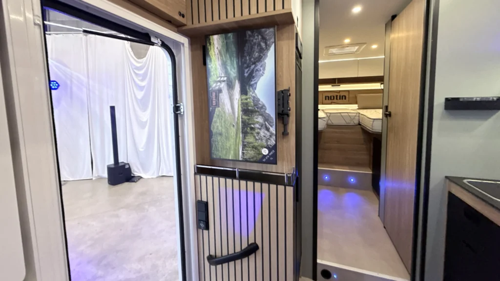 Notin Envol E719JF intérieur lits jumeaux camping-car 2027