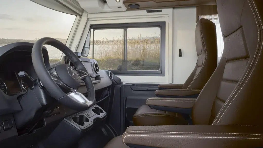 Rapido camping-car 2027 en version i66M