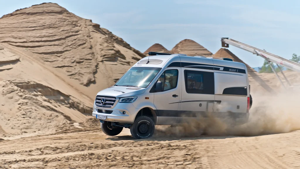 La Strada Regent 4x4 sur Mercedes Sprinter